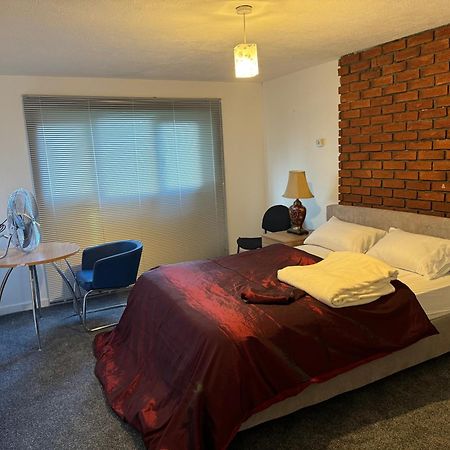 Transformative Housing Lismore Close 노팅엄 외부 사진