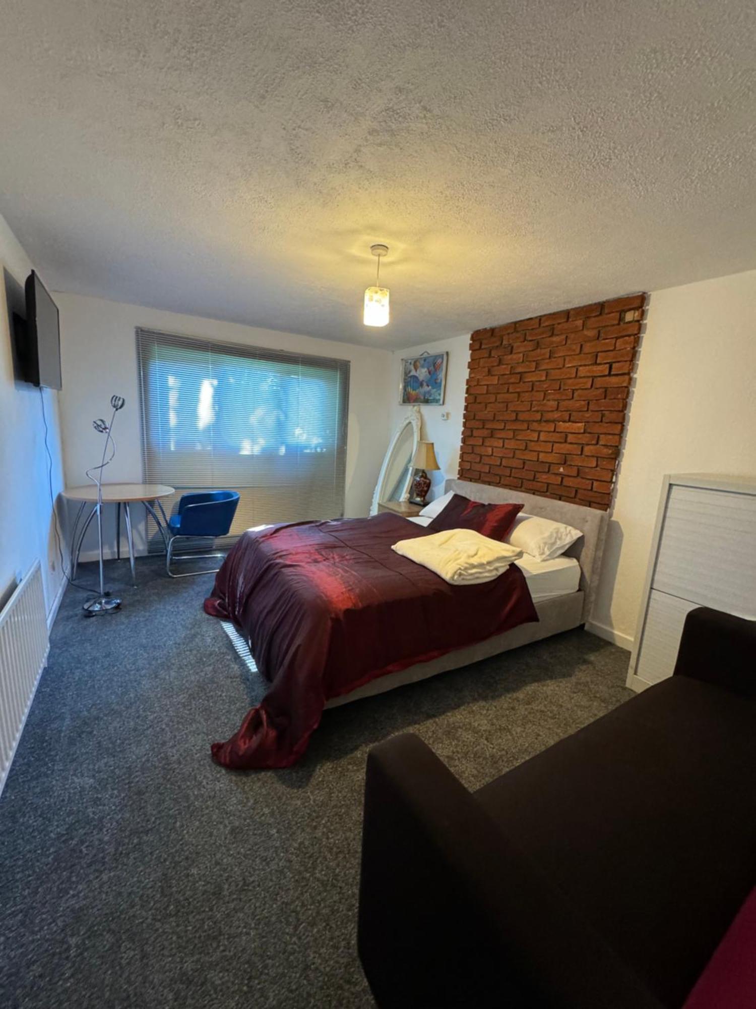 Transformative Housing Lismore Close 노팅엄 외부 사진