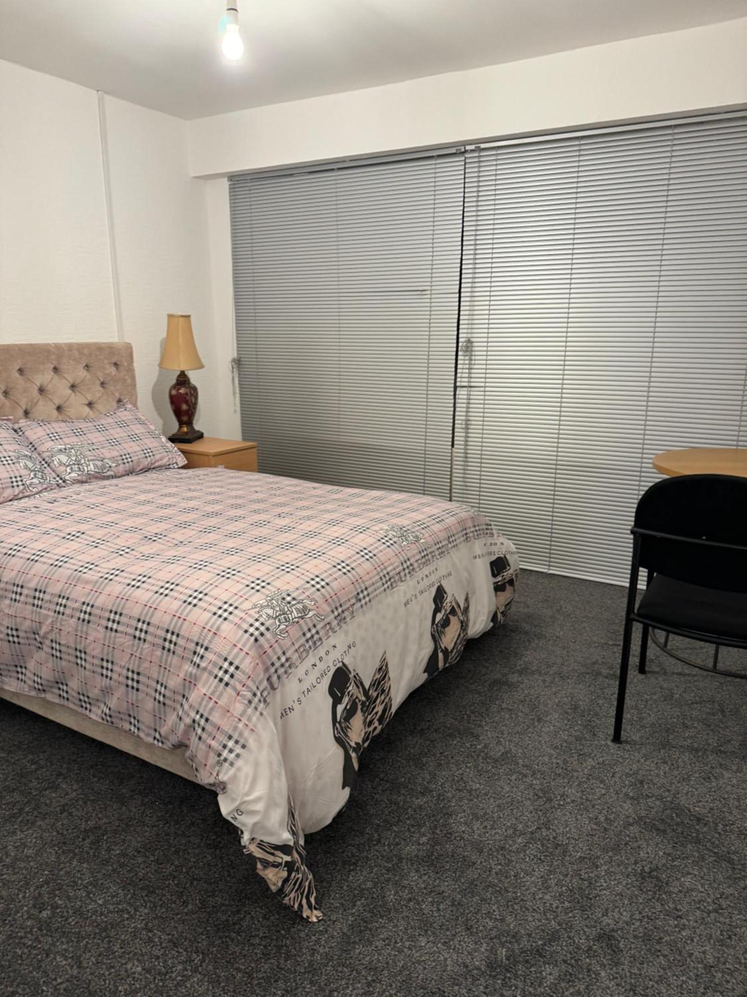 Transformative Housing Lismore Close 노팅엄 외부 사진